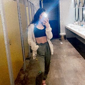 Meet your Posher, Hope